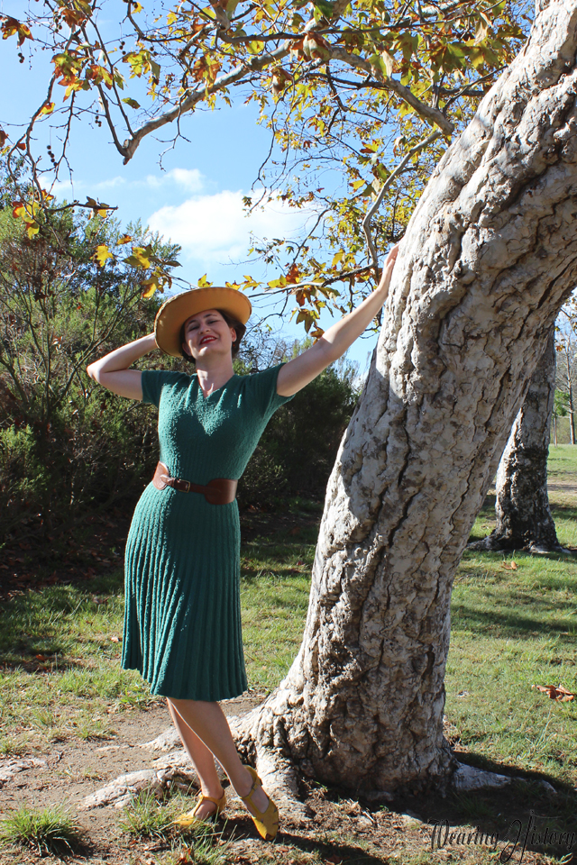 Fall Photo Contest!  Win Awesome Prizes for Your Vintage Looks!